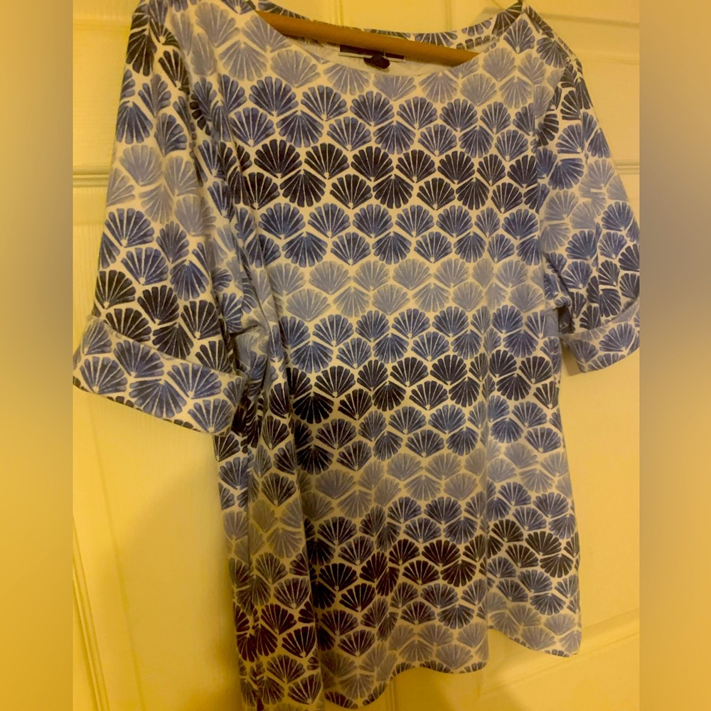 Ladies top